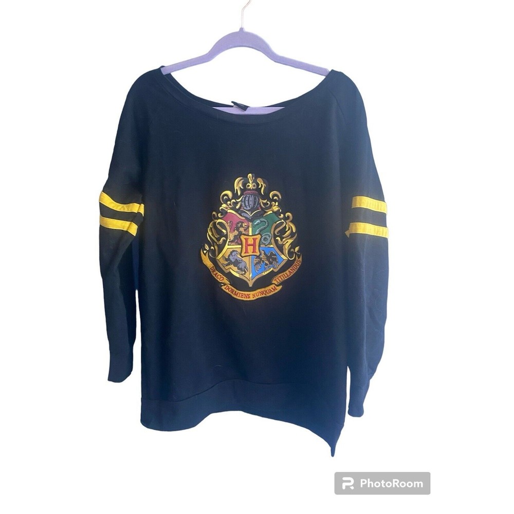 Harry Potter Size X-Large Hogwarts Crest Gryffindor Long Sleeve Black Shirt A3